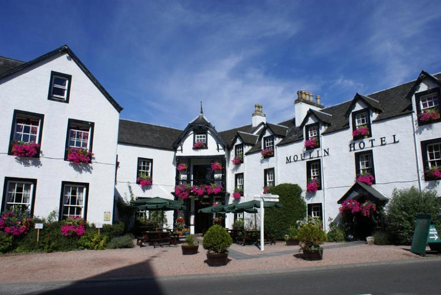 Moulin Hotel