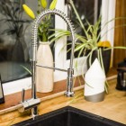 Kitchen sink with bendable tap.