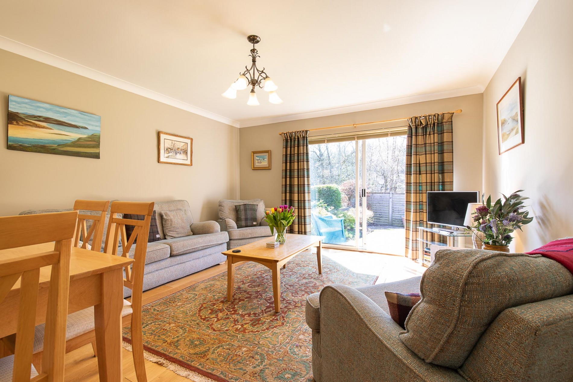 Ferry Crescent Tummel Bank